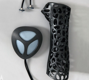 3D Printed Osteoid cast by Deniz Karasahin 2