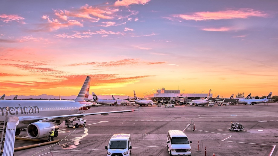 airport-drone