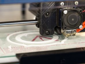 Best 3D Printing Bed Surfaces and Adhesion Methods