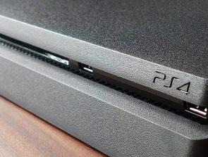 PlayStation 4 Slim vs. PlayStation 4 Pro: Which One Should You Get?