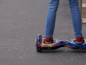 How to Ride a Hoverboard – Beginner’s Guide