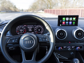 What is Apple CarPlay and How to Install It Yourself