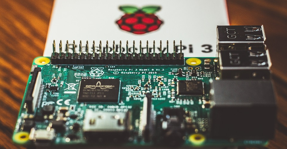 5 Best Raspberry Pi Kits in 2019