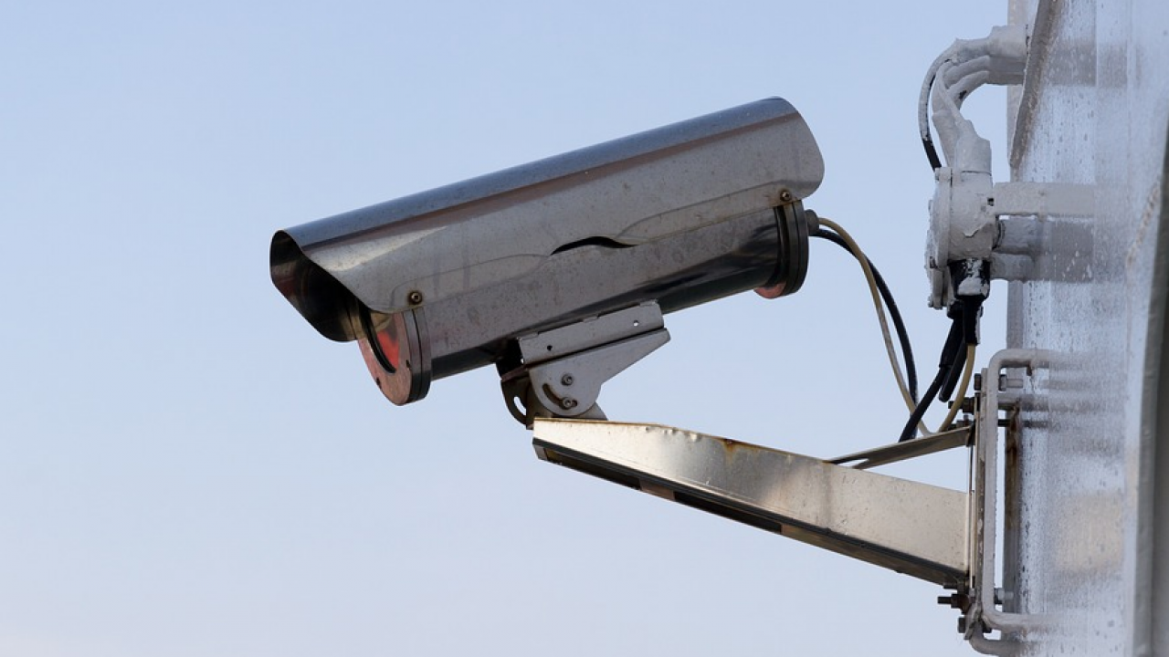 fake outdoor camera surveillance
