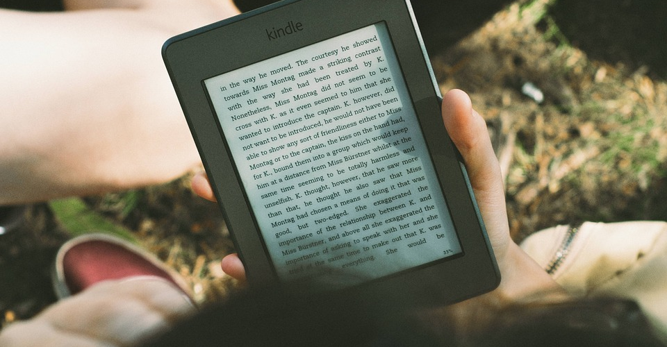 Amazon Kindle E-Reader – A Brief History of All Kindle Types Released to Date