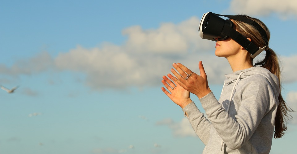 5 Best VR Headsets Under $100