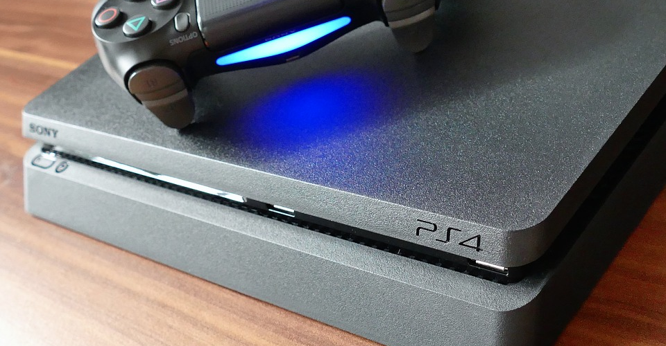 How to Mute the Mic on the PlayStation 4?