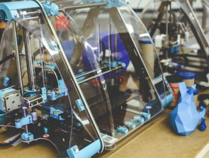 Who Uses 3D Printers? A List of Industrial, Commercial, and Personal Applications
