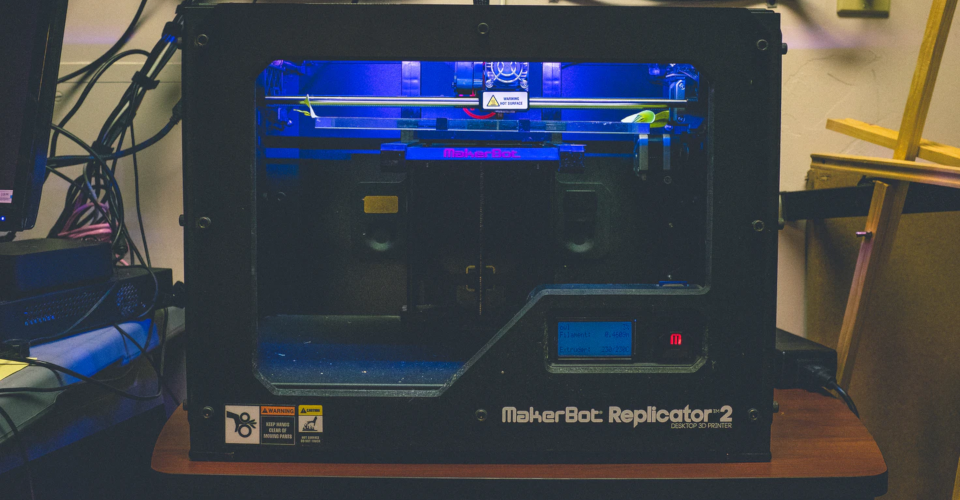 How to Choose a 3D Printer: Tips That Will Save You Money
