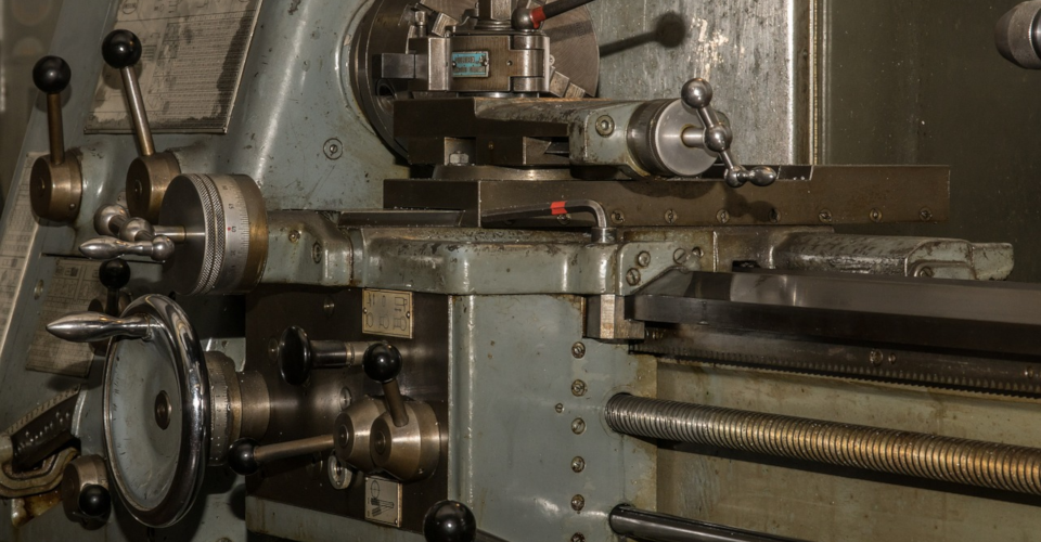The Basics of Lathe Operations: Definitions, Types, and Applications