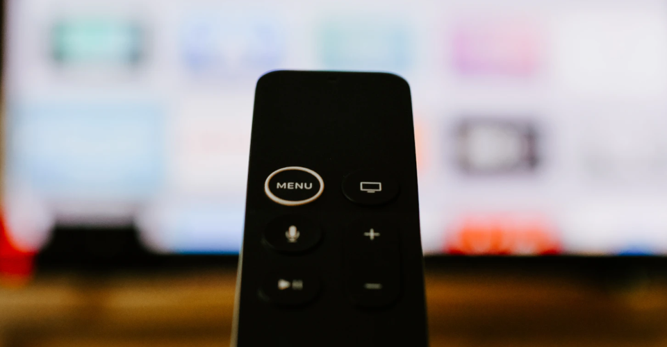 Apple TV vs Roku: Which is the Better Streaming Device?
