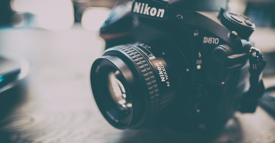 Nikon D750 vs Nikon D810: Which One is For You
