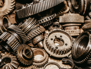 Tips on Lubricating Plastic Gears, Bearings, and Other Parts