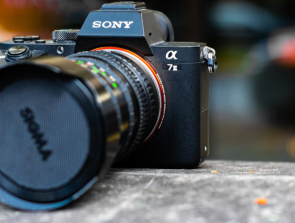 6 Best Lenses for Sony a7 Cameras in 2020