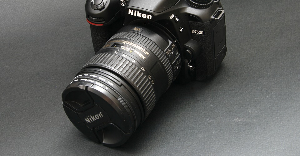 6 Best Nikon D7500 Lenses in 2020