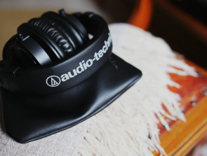 Sennheiser vs Audio Technica: The Best Brand for Audiophiles and Professionals
