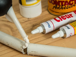 Which is the Best Glue for Rubber to Rubber?