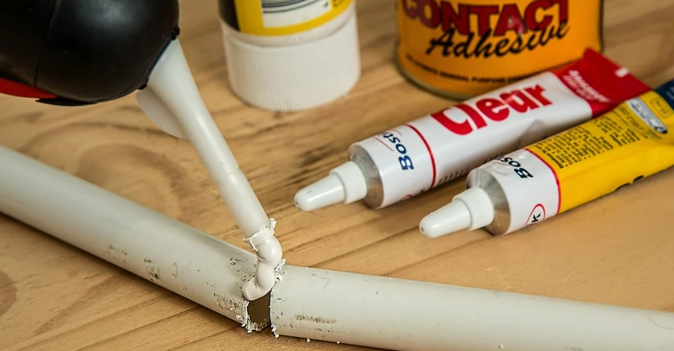 Which is the Best Glue for Rubber to Rubber?