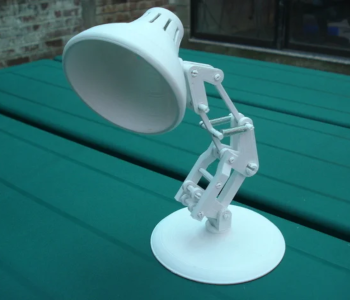 Snap-together mini desk lamp