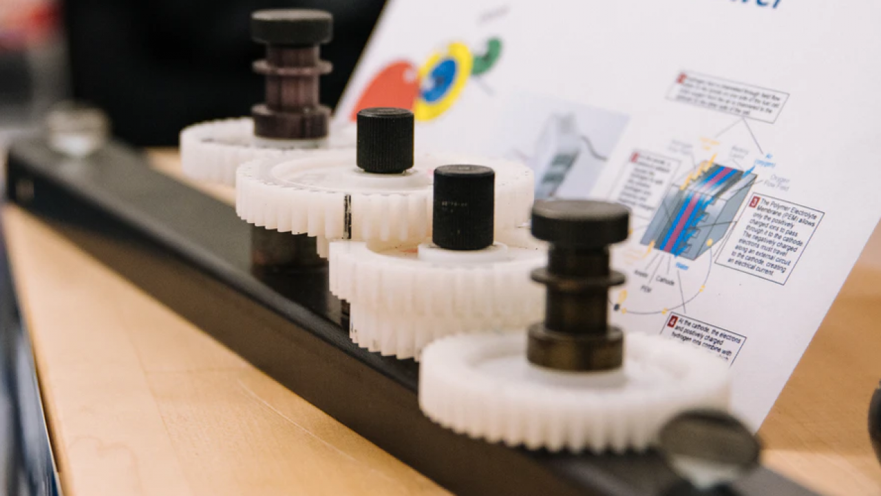 How To 3D Print Gears Like A Pro - 7 Design Tips and Advice