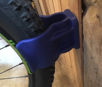 Wall-mounted bike stand