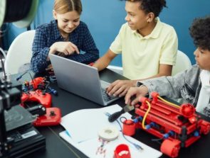 The Top 5 Best Kid-Friendly 3D Printers